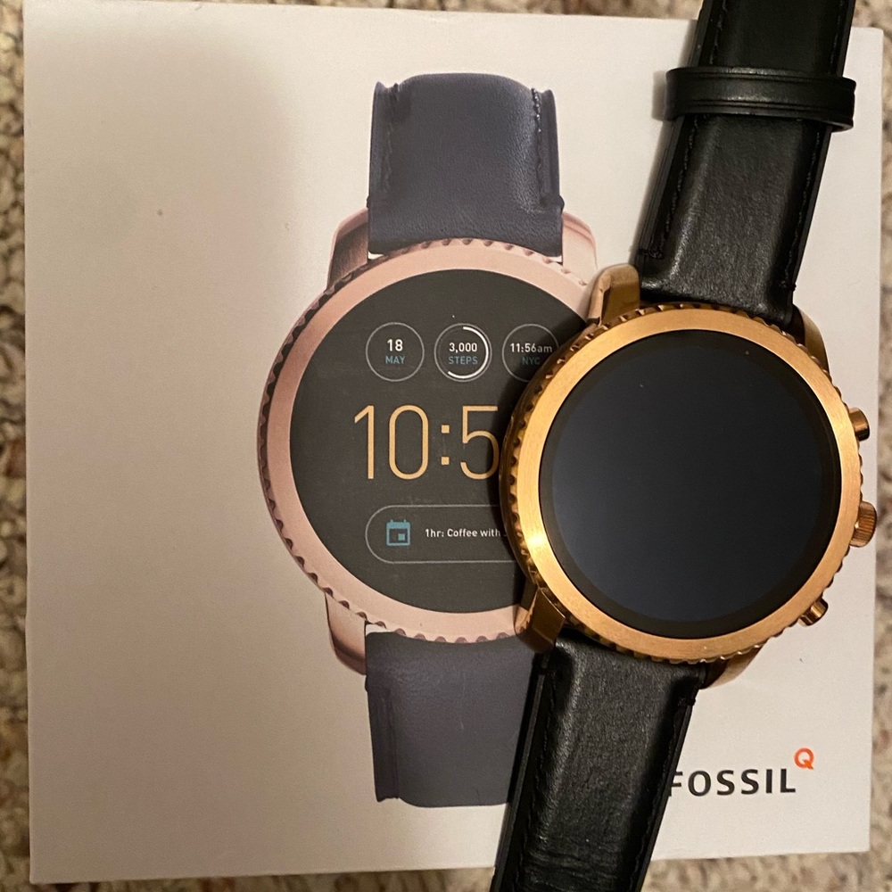 Rose Gold♥️ Fossil Smart Watch 3rd Gen - Picture 2 of 12